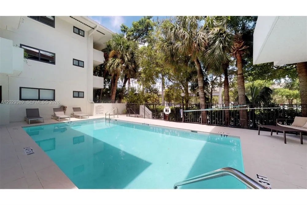 800 S Dixie Hwy 106 Hwy #106 Coral Gables, FL 33146
