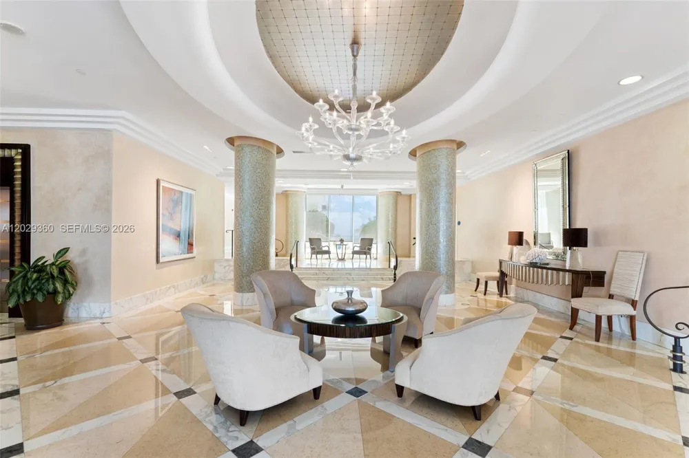 6917 Collins Ave #607 Miami Beach, FL 33141