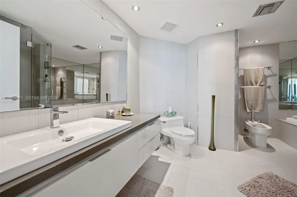 9455 Collins Ave #1208 Surfside, FL 33154