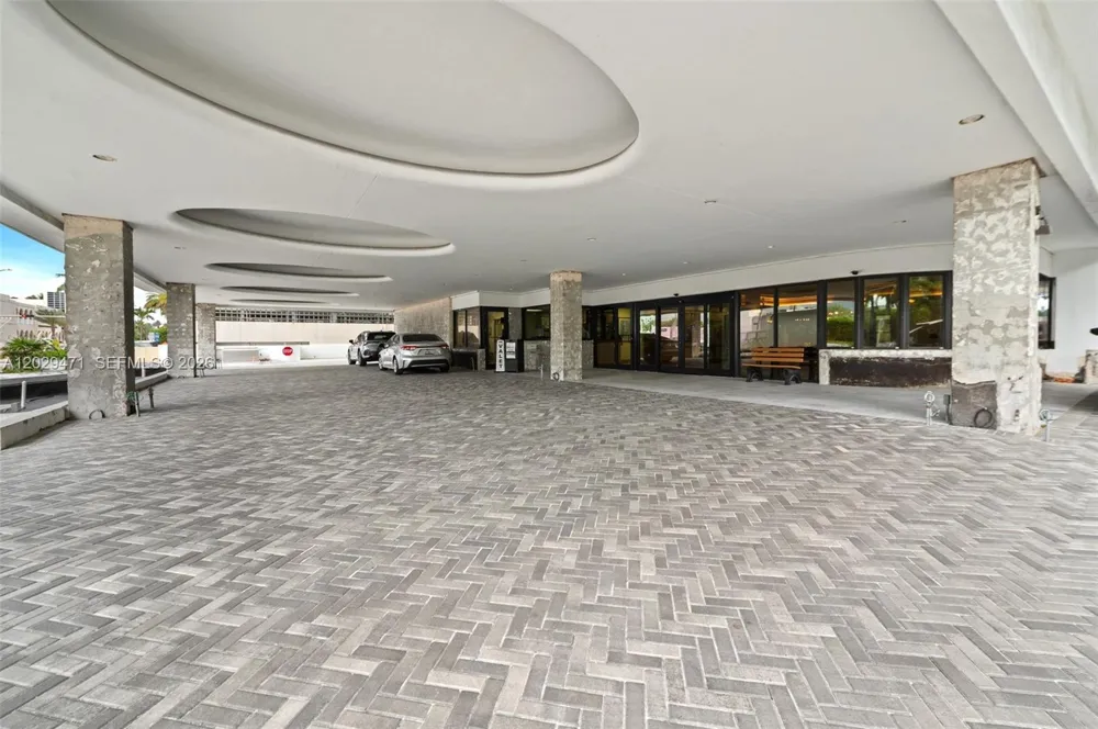 9455 Collins Ave #1208 Surfside, FL 33154
