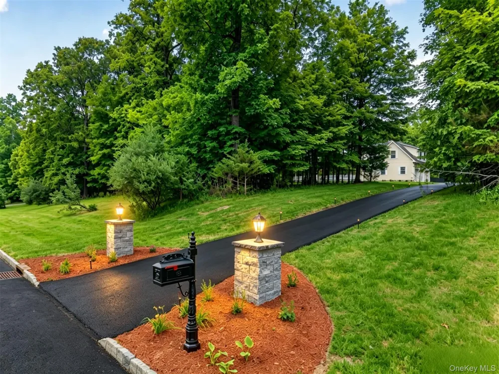 24 Northgate Goshen, NY 10924