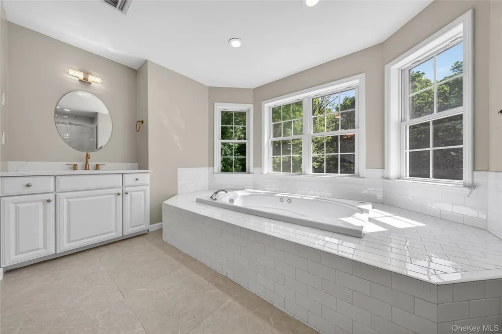 24 Northgate Goshen, NY 10924