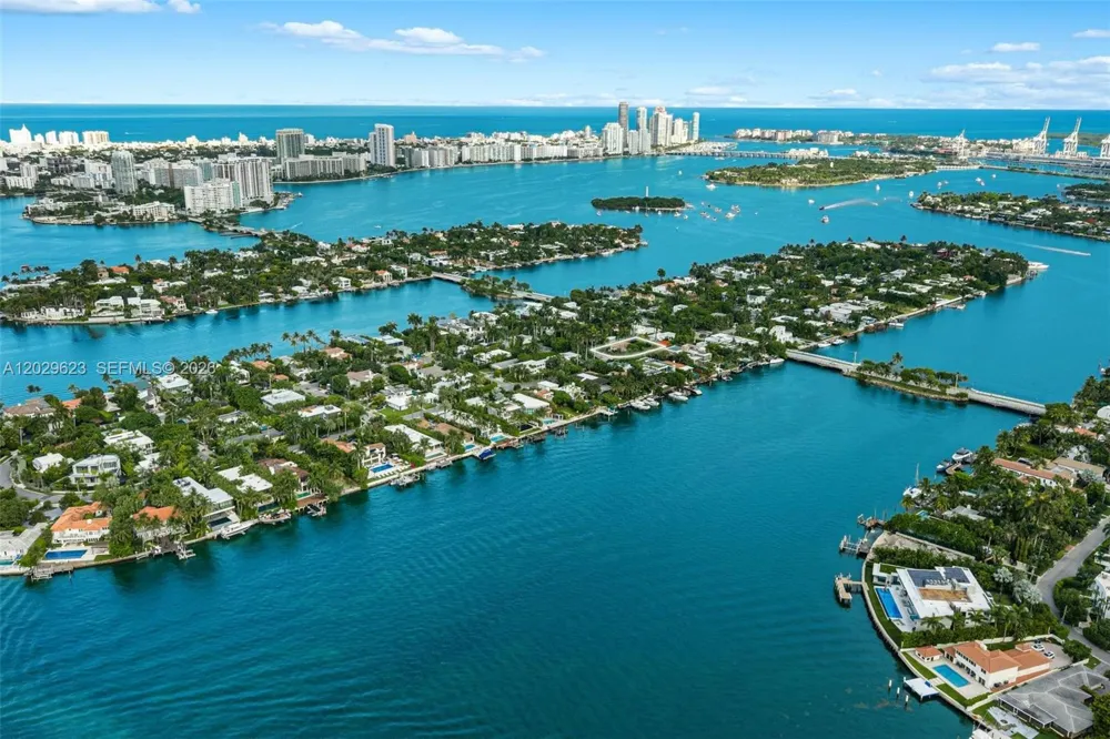 455 W Dilido Dr Miami Beach, FL 33139