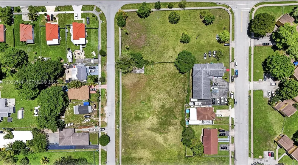 10330 SW 178th St Miami, FL 33157