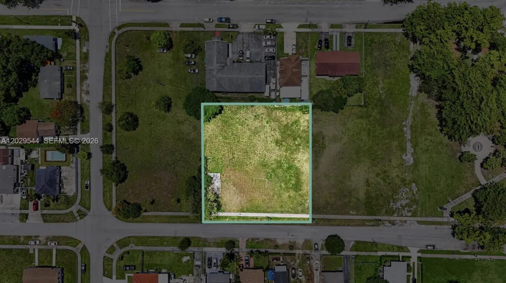10330 SW 178th St Miami, FL 33157