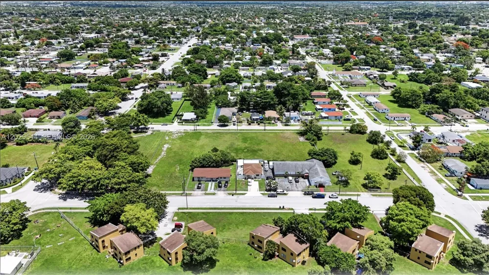 10330 SW 178th St Miami, FL 33157