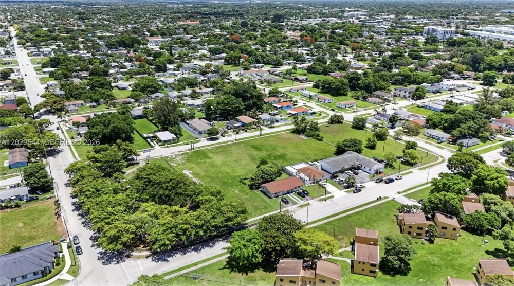 10330 SW 178th St Miami, FL 33157