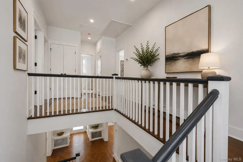 55 Stuyvesant Plaza Mount Vernon, NY 10552