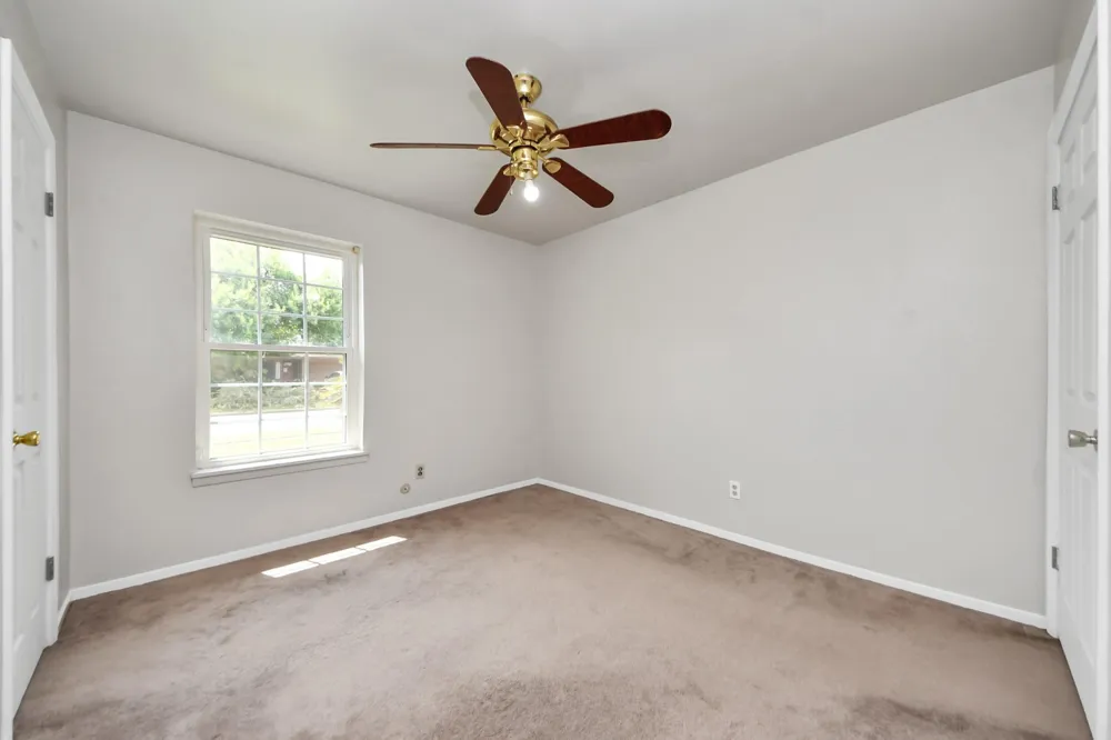 1110 E Brown Lane Deer Park, TX 77536