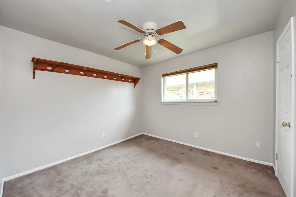 1110 E Brown Lane Deer Park, TX 77536