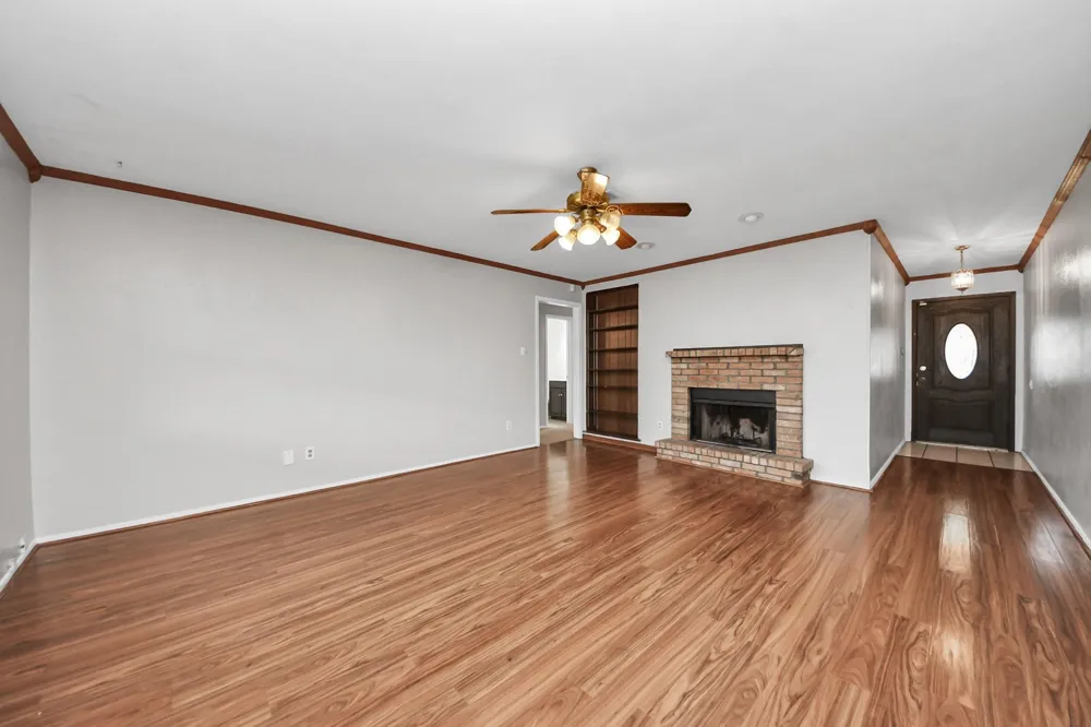 1110 E Brown Lane Deer Park, TX 77536