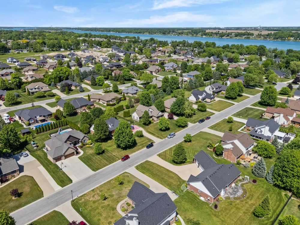4360 Irene Drive St Clair Township, MI 48079