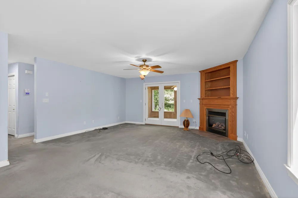 7655 Riverside Road Brooklyn, MI 49230