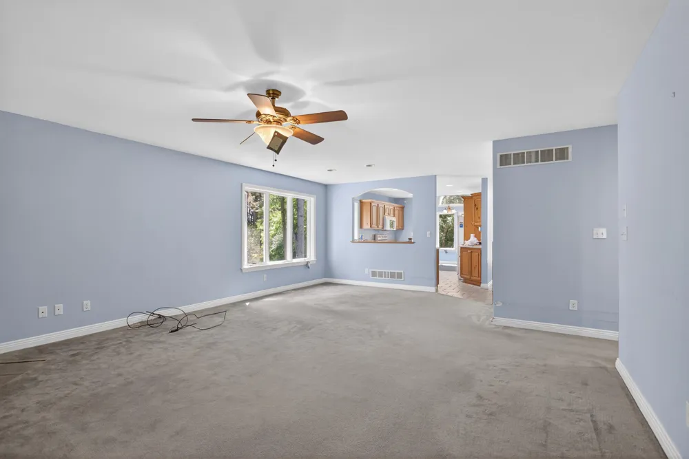 7655 Riverside Road Brooklyn, MI 49230