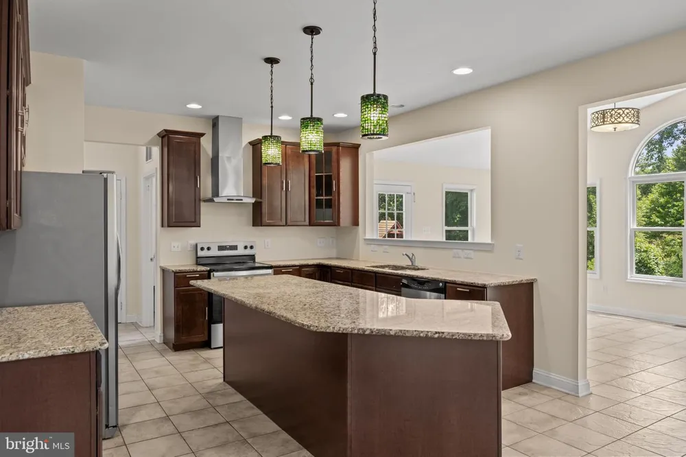 209 PEONY LANE Sewell, NJ 08080