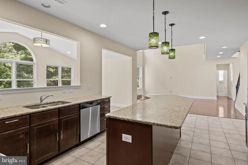 209 PEONY LANE Sewell, NJ 08080