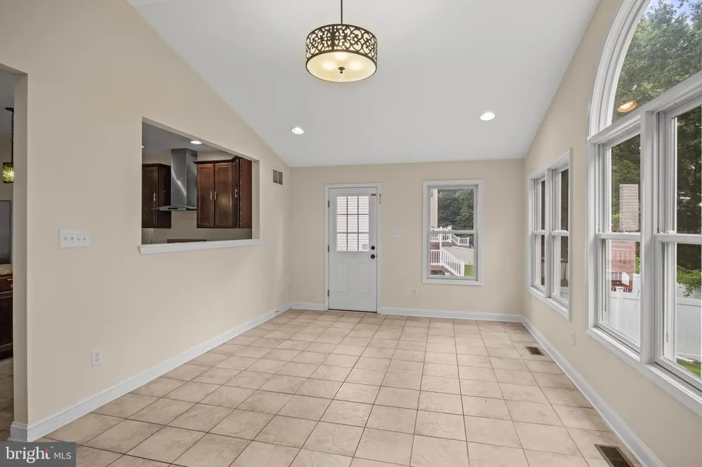 209 PEONY LANE Sewell, NJ 08080
