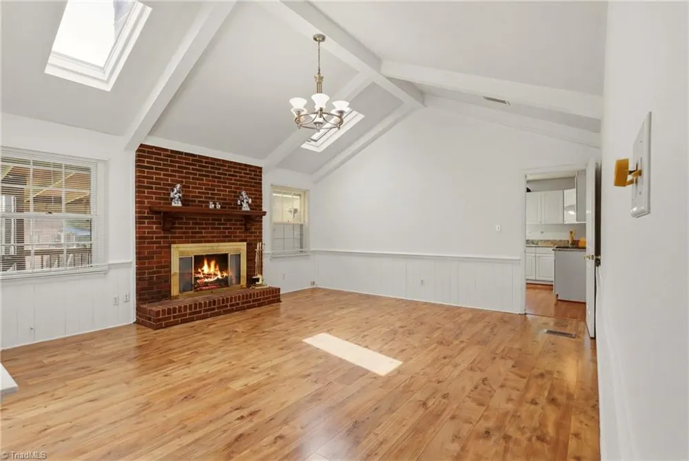 6905 Crandall Court Clemmons, NC 27012