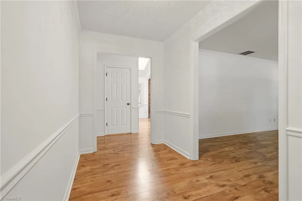 6905 Crandall Court Clemmons, NC 27012