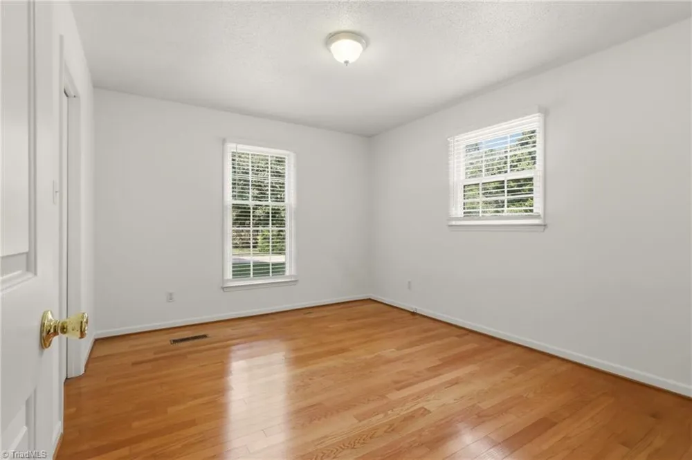 6905 Crandall Court Clemmons, NC 27012