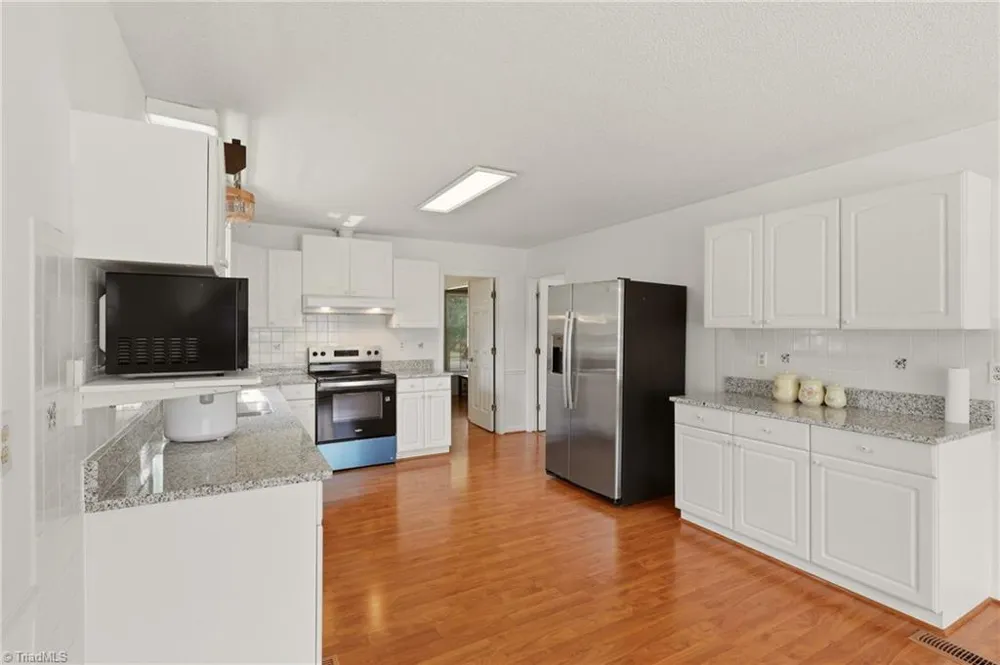 6905 Crandall Court Clemmons, NC 27012
