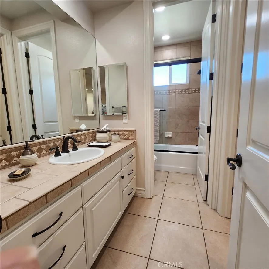 30295 Little Harbor Drive Canyon Lake, CA 92587