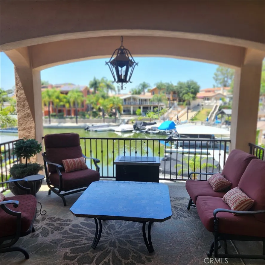 30295 Little Harbor Drive Canyon Lake, CA 92587