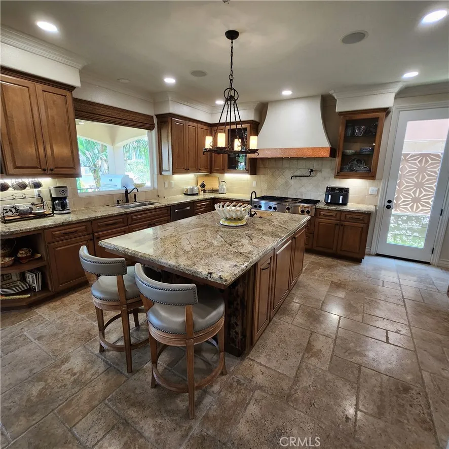 30295 Little Harbor Drive Canyon Lake, CA 92587