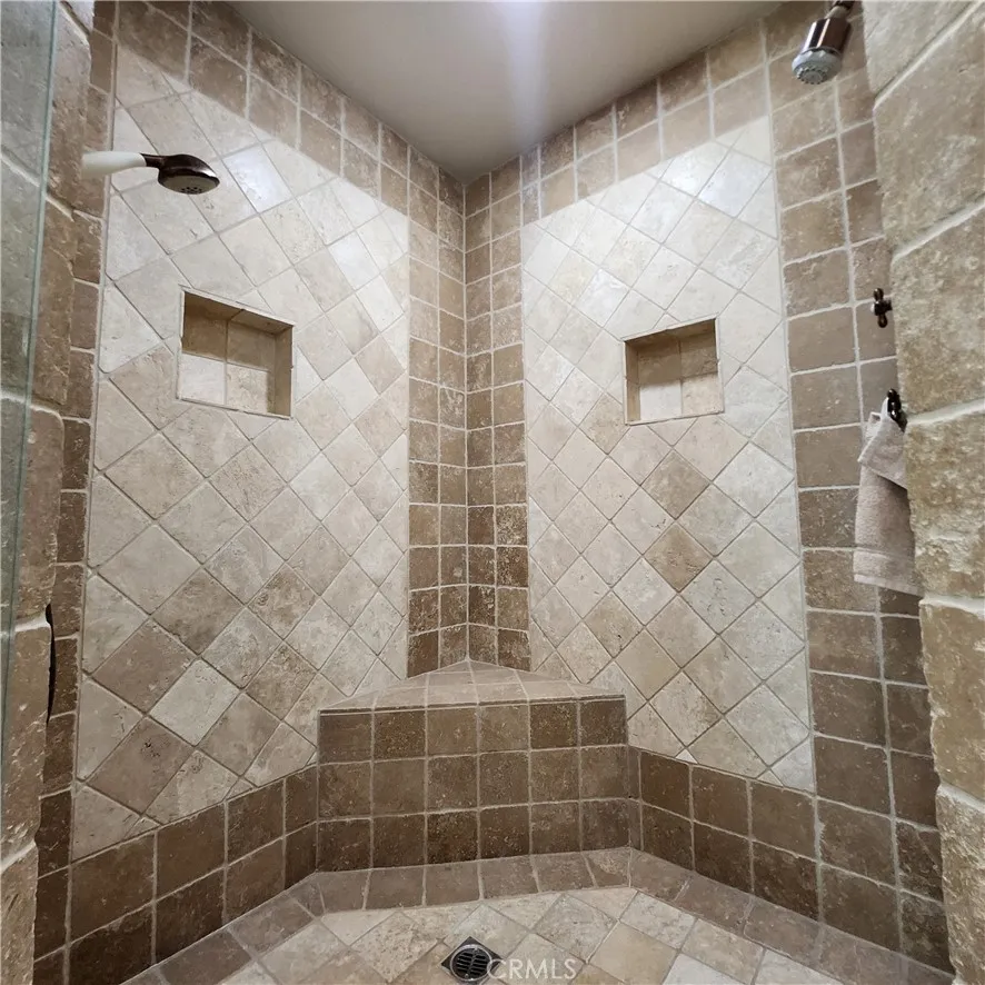 30295 Little Harbor Drive Canyon Lake, CA 92587