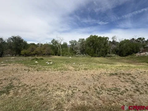 740 SE Stonebridge Drive
