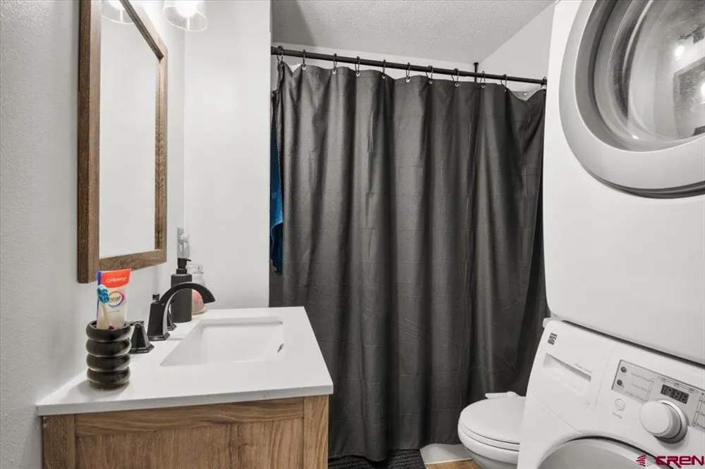 140 SW 5th Street Cedaredge, CO 81413