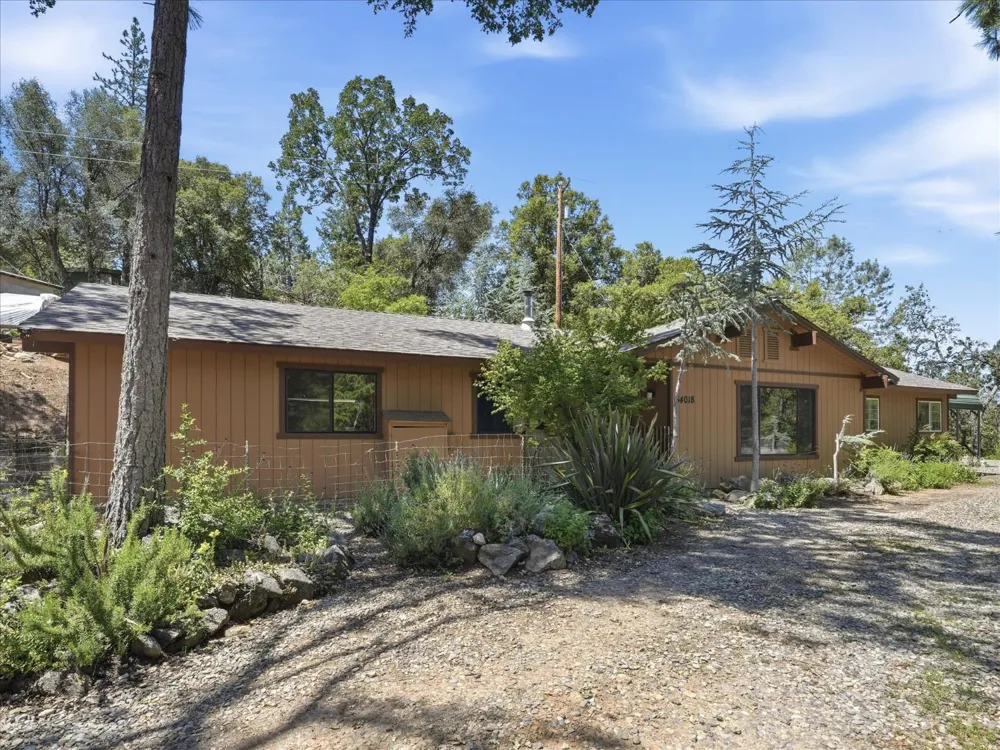34018 Peckinpah Acres Drive North Fork, CA 93643