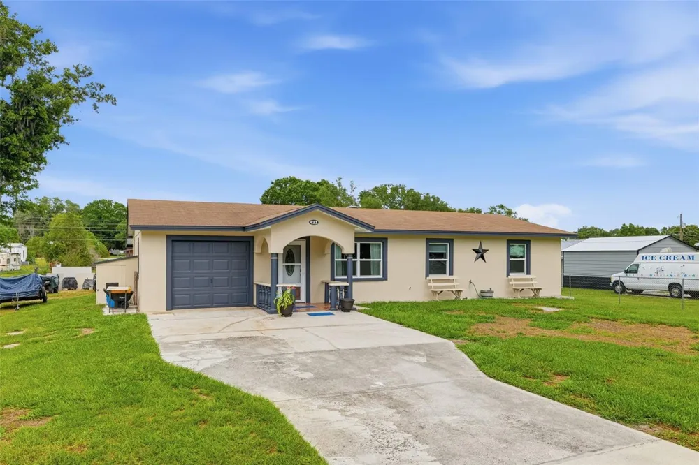 421 WATERVIEW DRIVE Polk City, FL 33868
