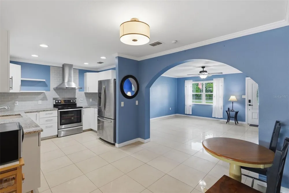 421 WATERVIEW DRIVE Polk City, FL 33868
