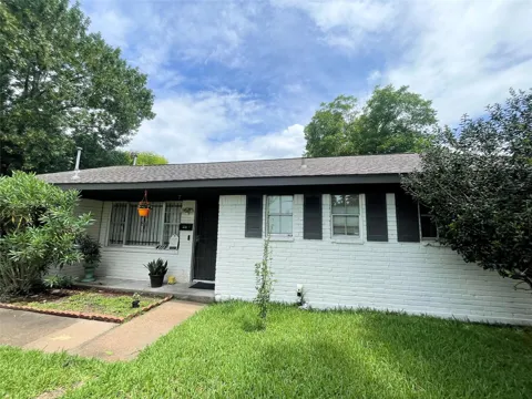 4118 Ebbtide Drive