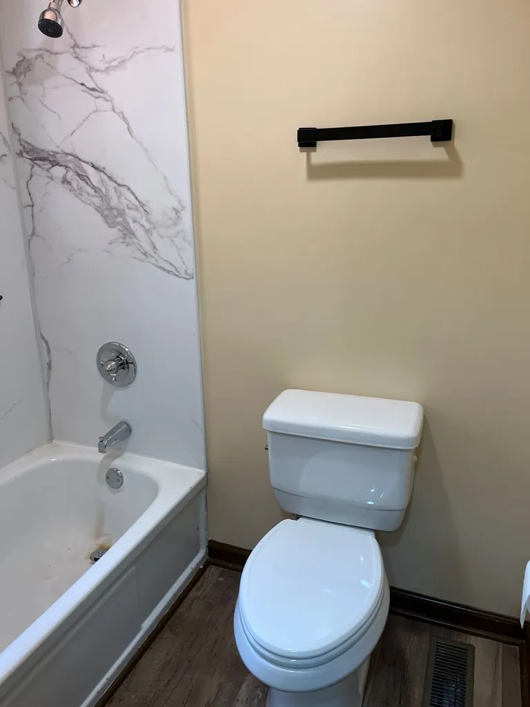 300 Hunt Circle Manchester, GA 31816