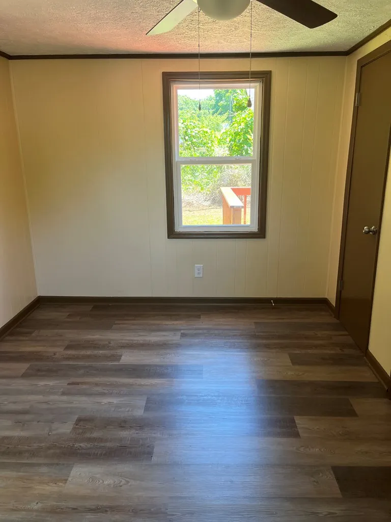 300 Hunt Circle Manchester, GA 31816