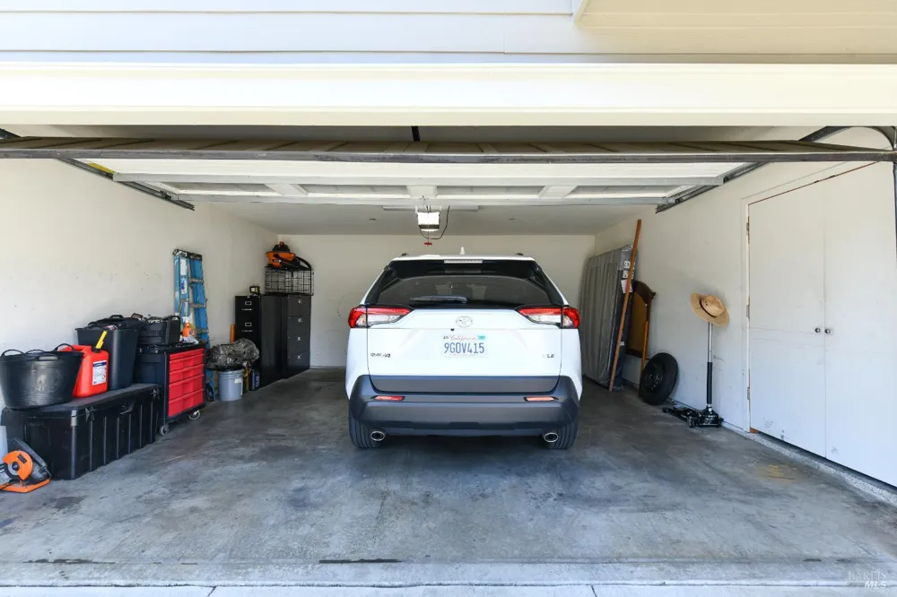 127 Valley Oak Drive Napa, CA 94558
