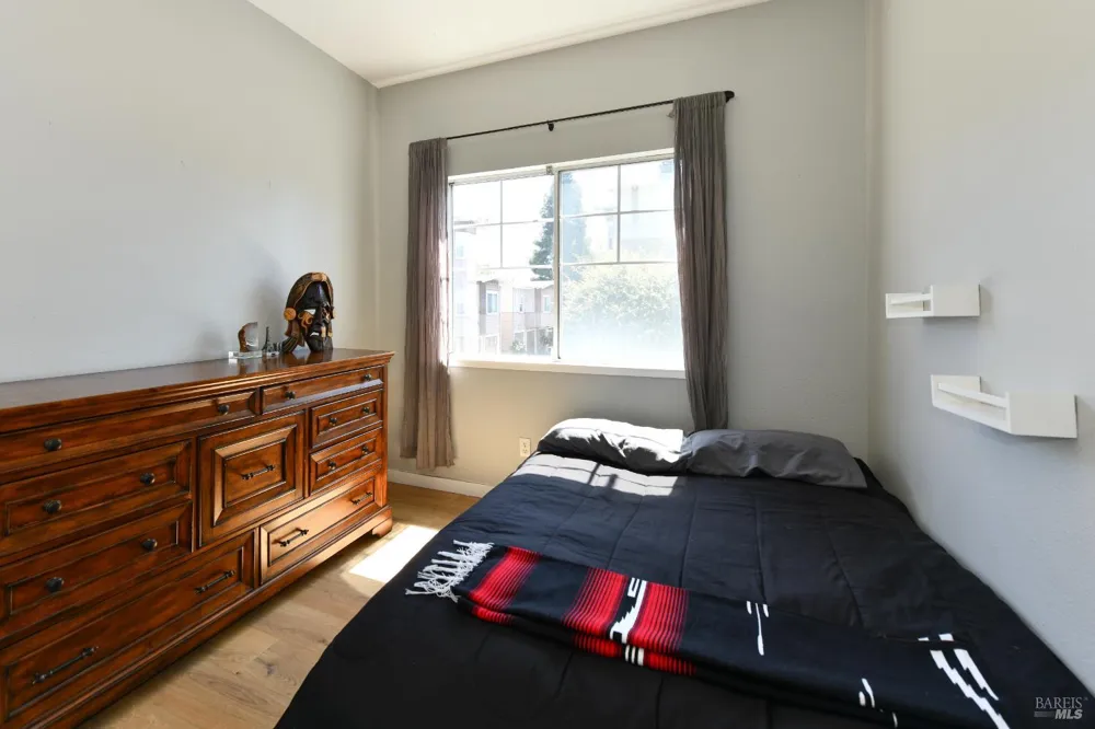 127 Valley Oak Drive Napa, CA 94558