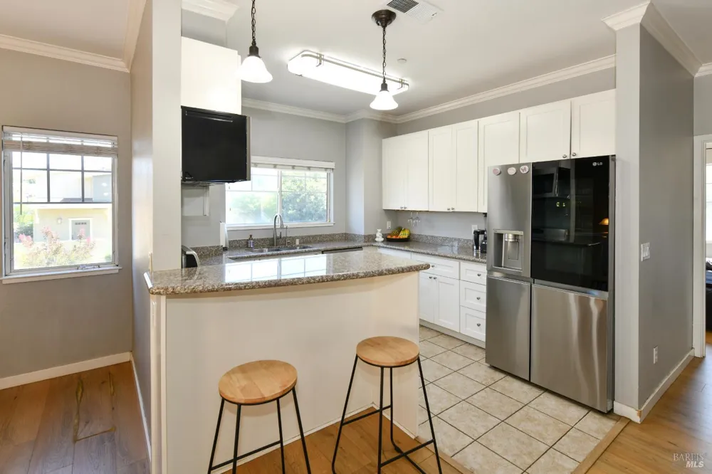 127 Valley Oak Drive Napa, CA 94558