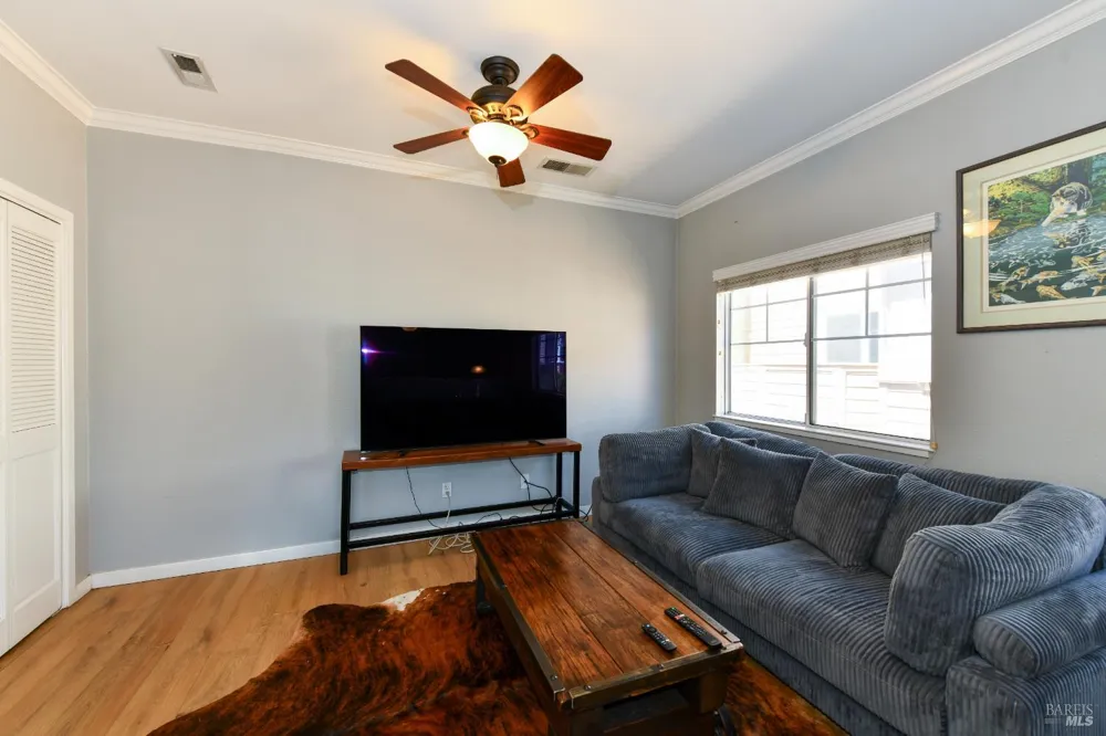 127 Valley Oak Drive Napa, CA 94558
