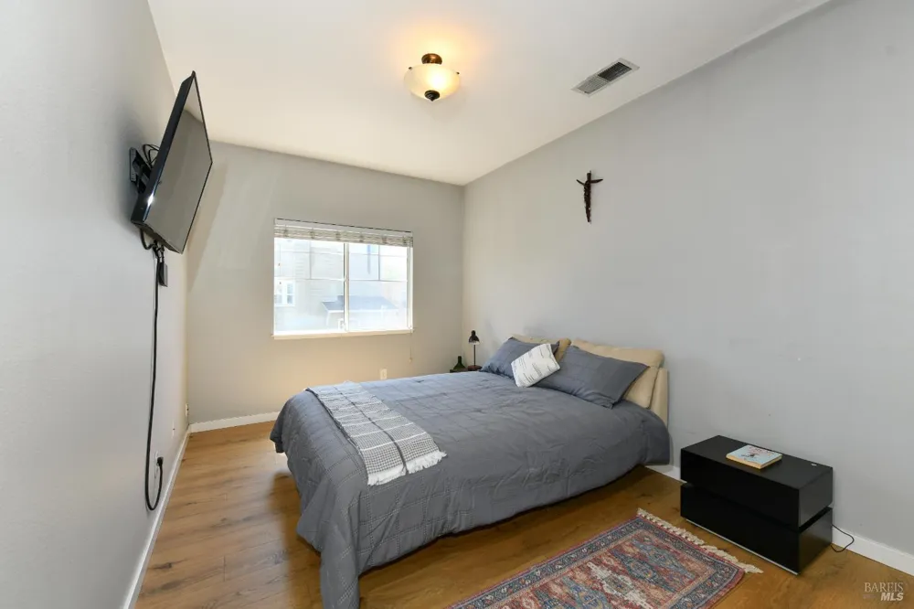 127 Valley Oak Drive Napa, CA 94558