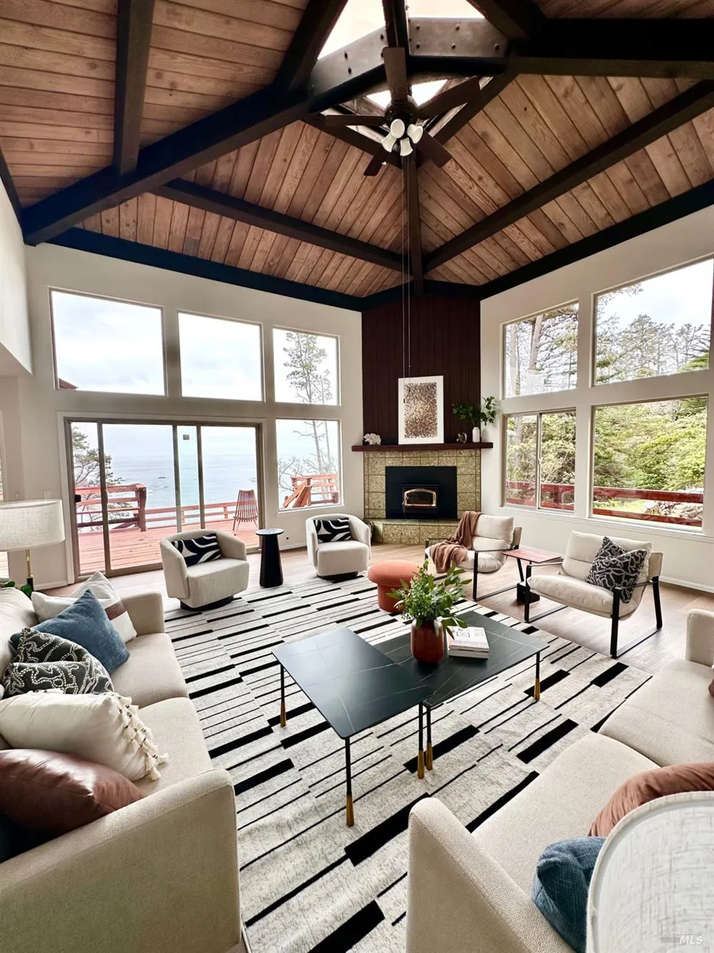 23432 Highway 1 Jenner, CA 95450