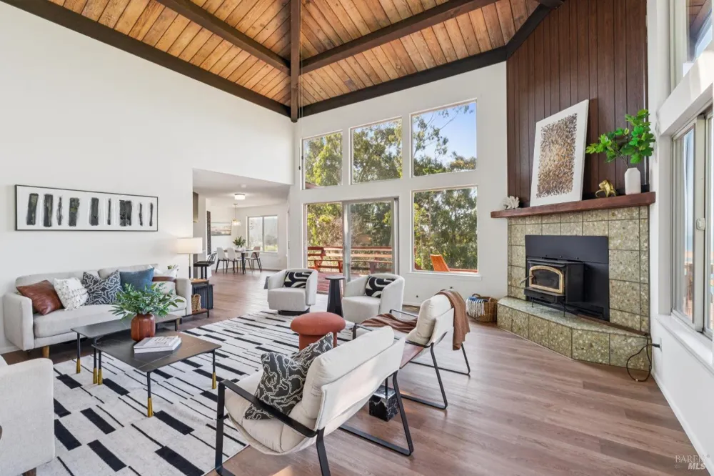 23432 Highway 1 Jenner, CA 95450
