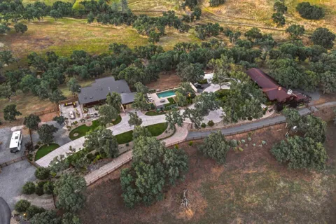 26000 Venado Drive