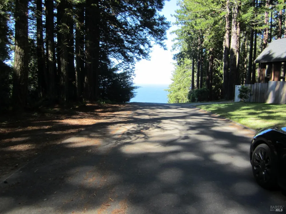 398 Packet Close Road The Sea Ranch, CA 95497