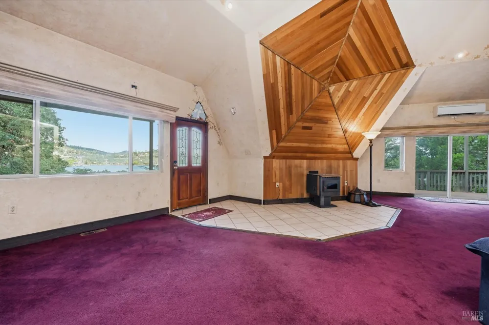 16945 Knollview Drive Hidden Valley Lake, CA 95467