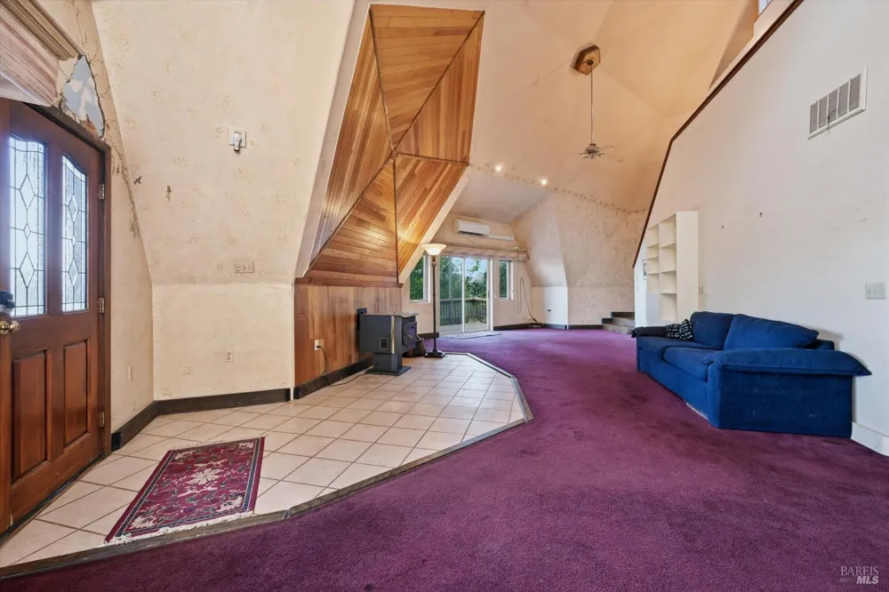 16945 Knollview Drive Hidden Valley Lake, CA 95467