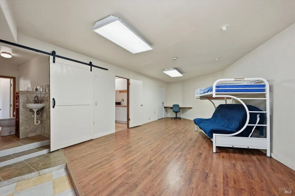16945 Knollview Drive Hidden Valley Lake, CA 95467