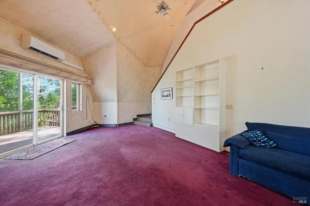 16945 Knollview Drive Hidden Valley Lake, CA 95467